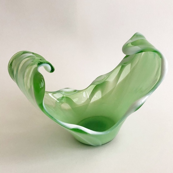 Murano ? Hand Blown Art Glass Milk Green Vessel Bowl Wave White Ribbon 11x9